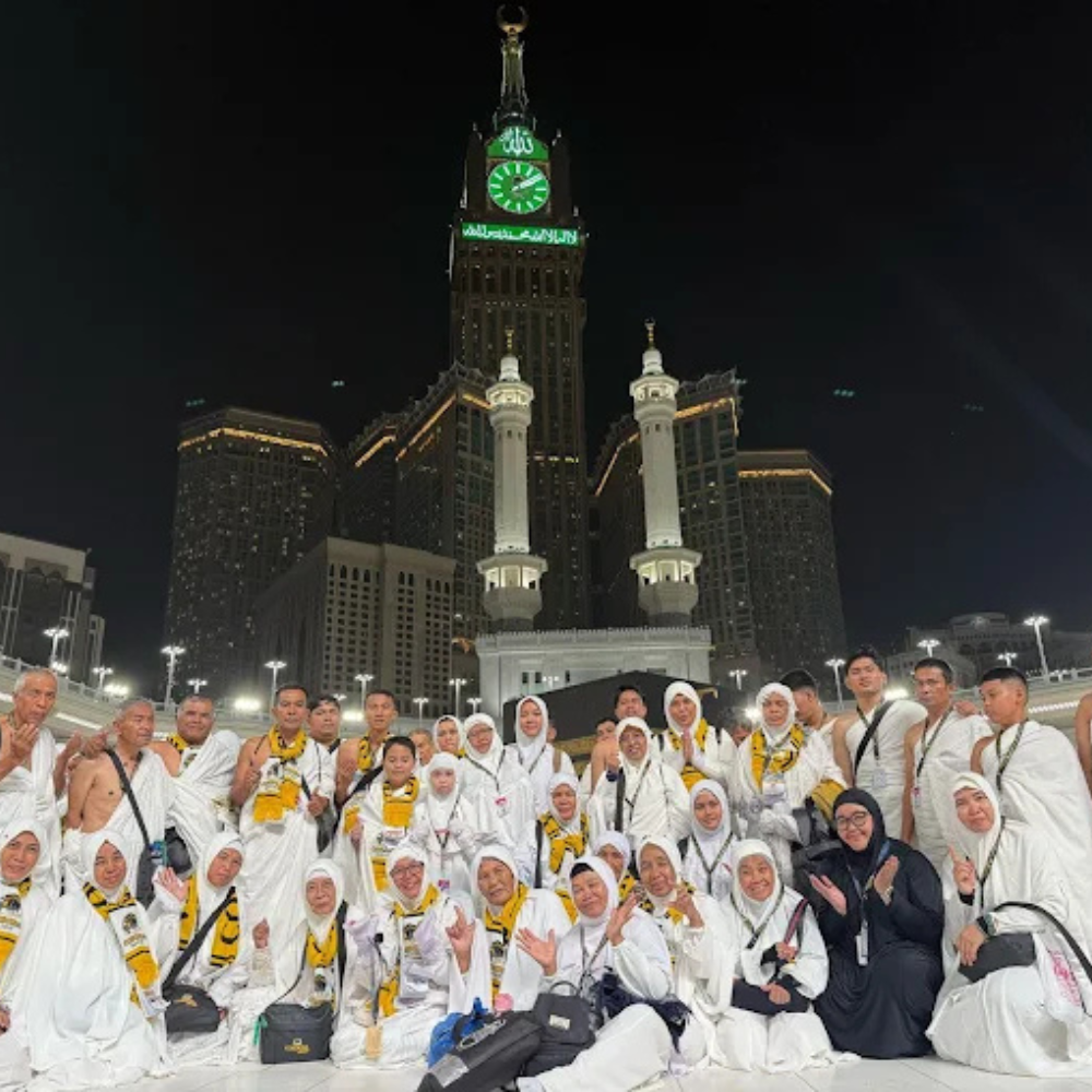 "Travel umroh Padang Cordoba Berkah Mandiri melayani pendaftaran paket umroh dan haji plus